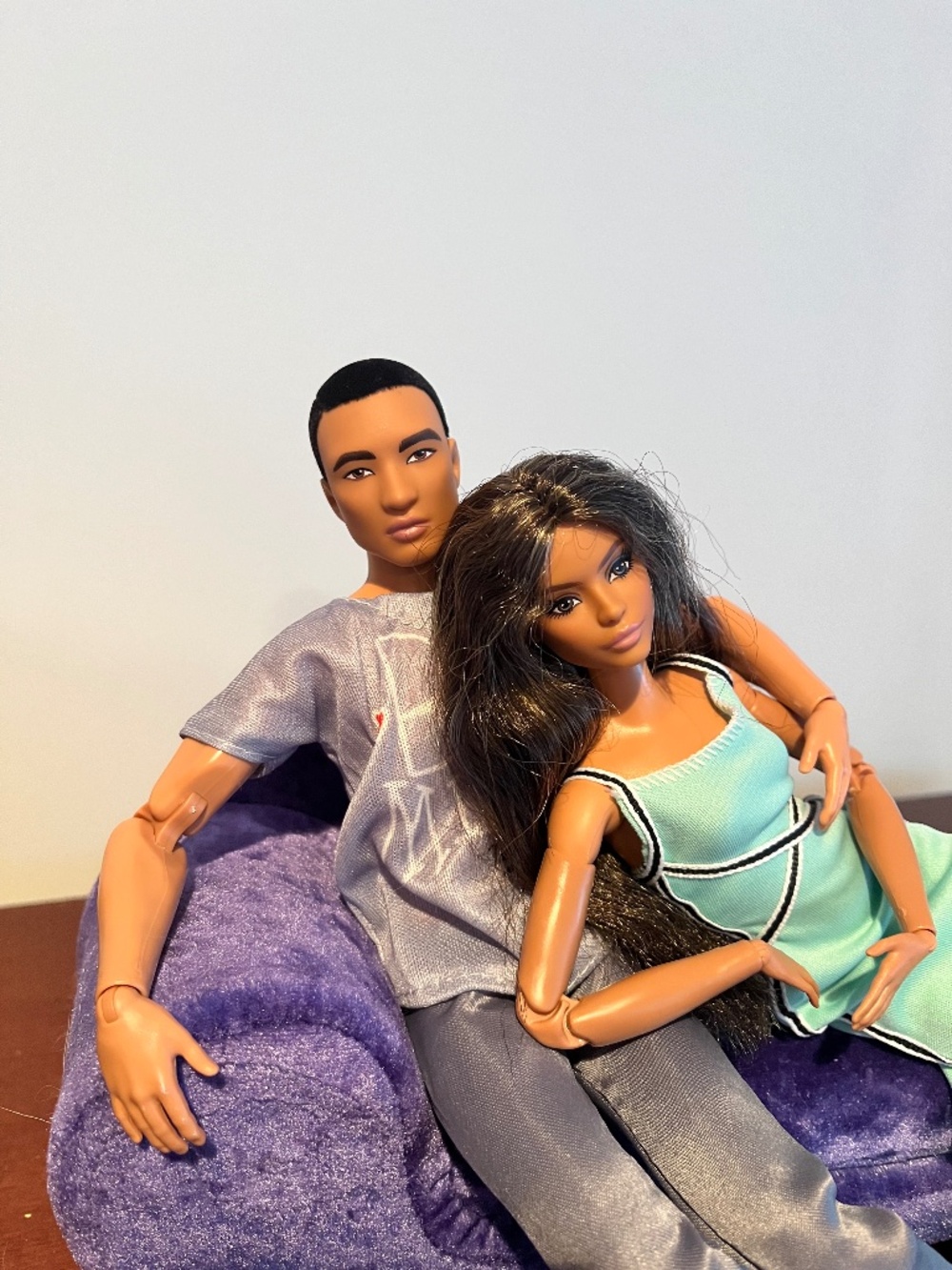 Barbie Doll 2022 Barbie Looks Ken Doll, Model 17, Brandon - Picture 8 of 10